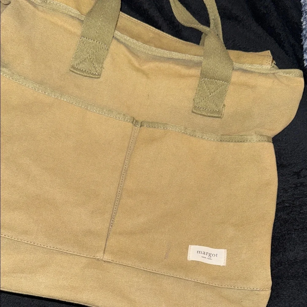 Margot Khaki Canvas Tote Blair - Picture 3 of 12